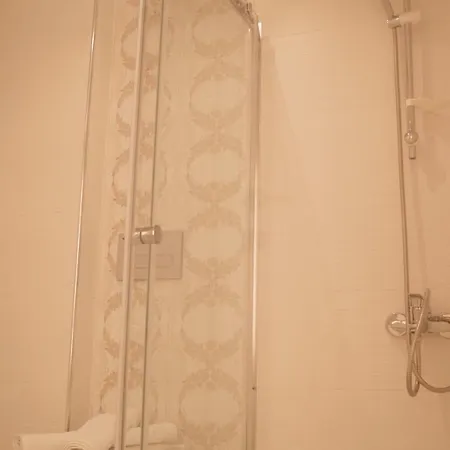 Kaya Hotel 3*
