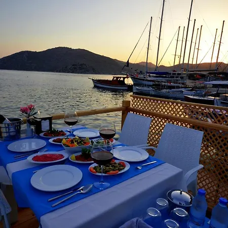 Kaya Hotel 3*